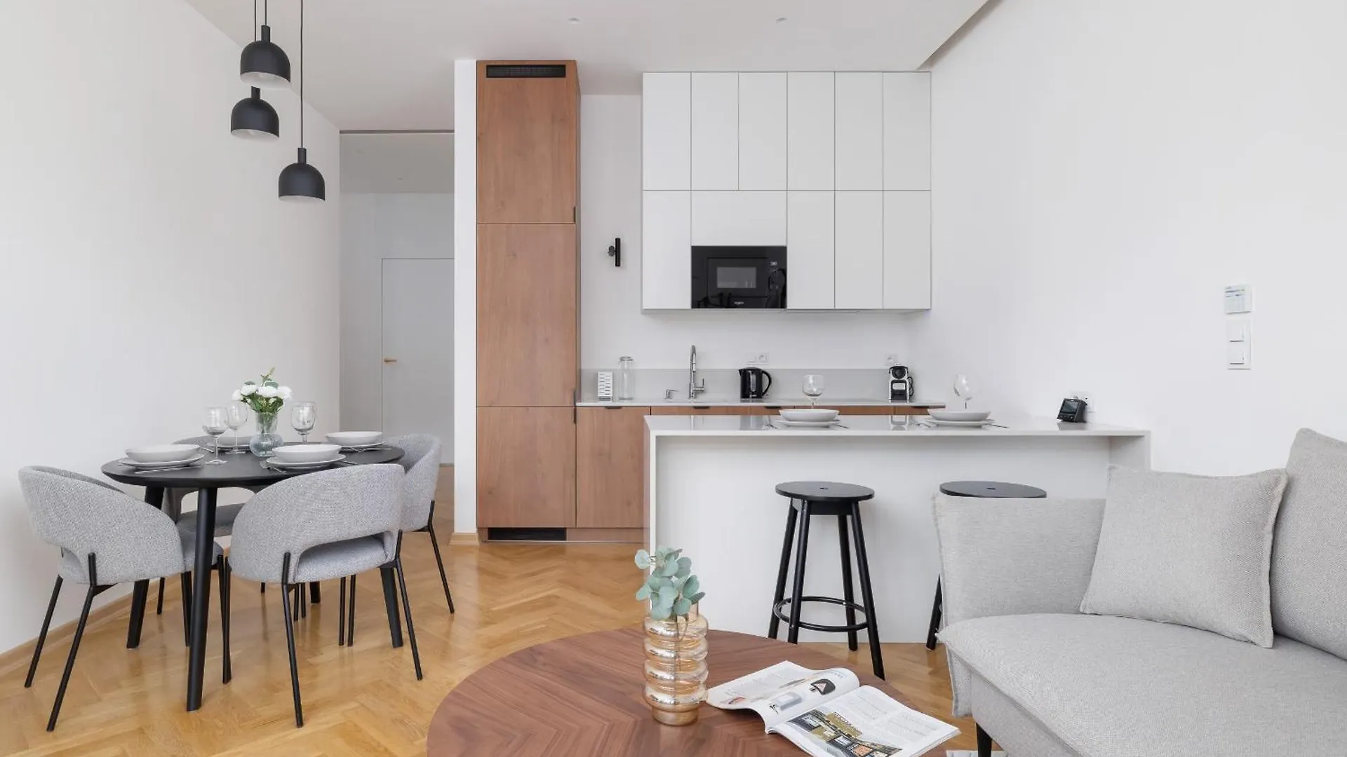 Slowackiego Elegant Apartment Krakow By Noclegi Renters Lengyelország